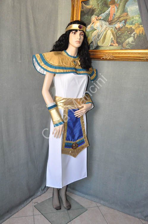 Cleopatra-Costume (15)