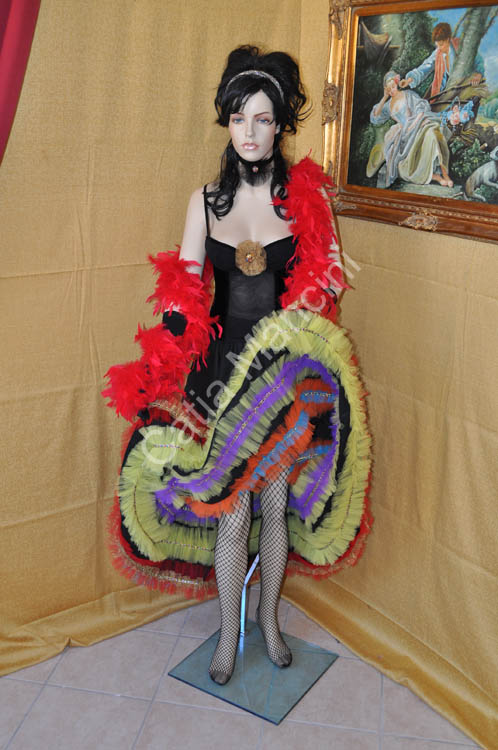 Costume in stile Can Can del Moulin Rouge (14)