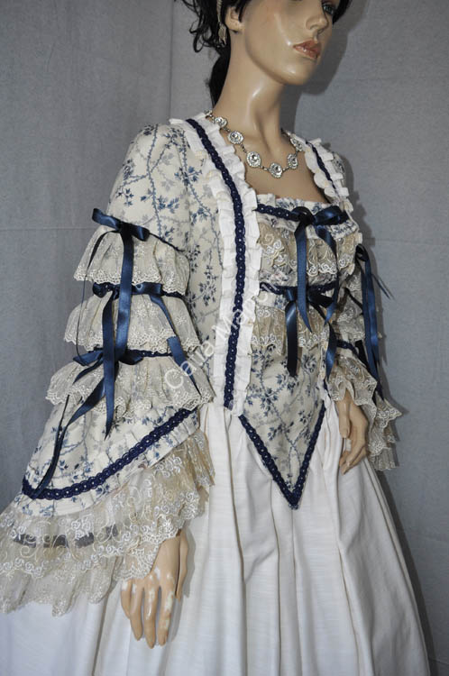 Costume Storico abito epoca settecento (10)