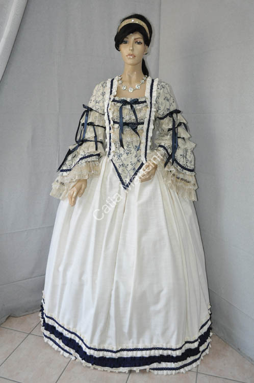 Costume Storico abito epoca settecento (14)