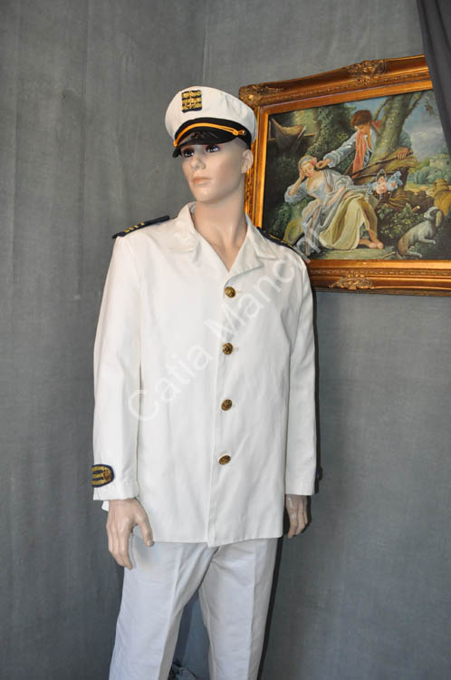 Costume-Teatrale-Capitano-della-Marina (6)