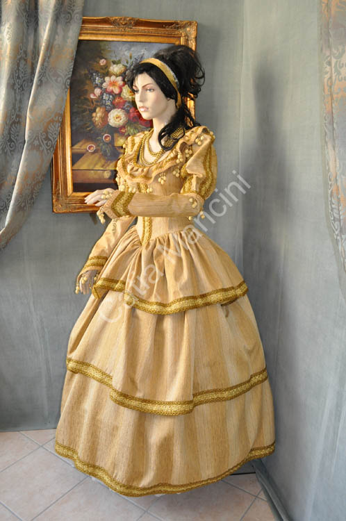 Costume Donna dell'ottocento (5)