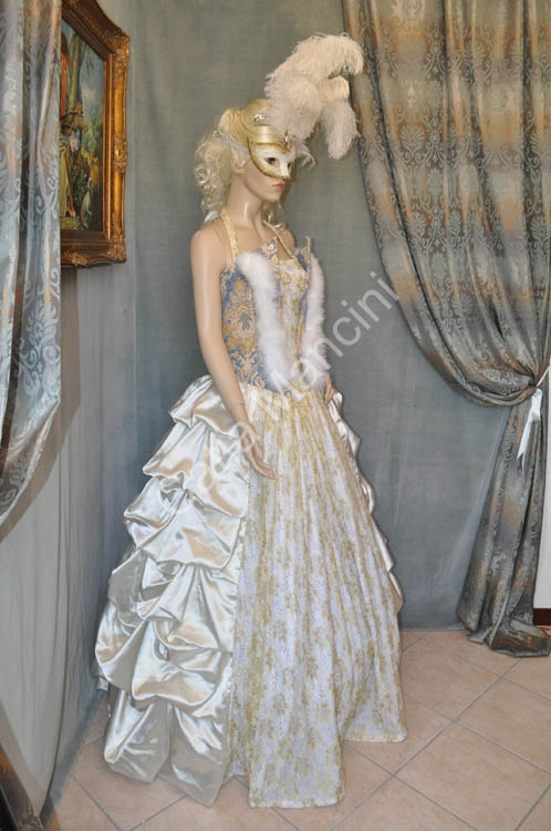 Costume-Veneziano-Dama-del-700 (1)