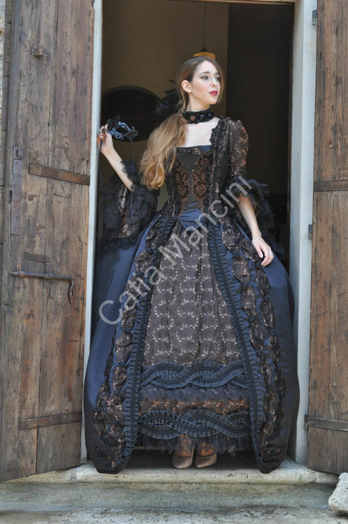 Historical Costume (3)