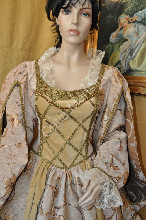 Costumi Storici del 1500 Cinquecento (2)