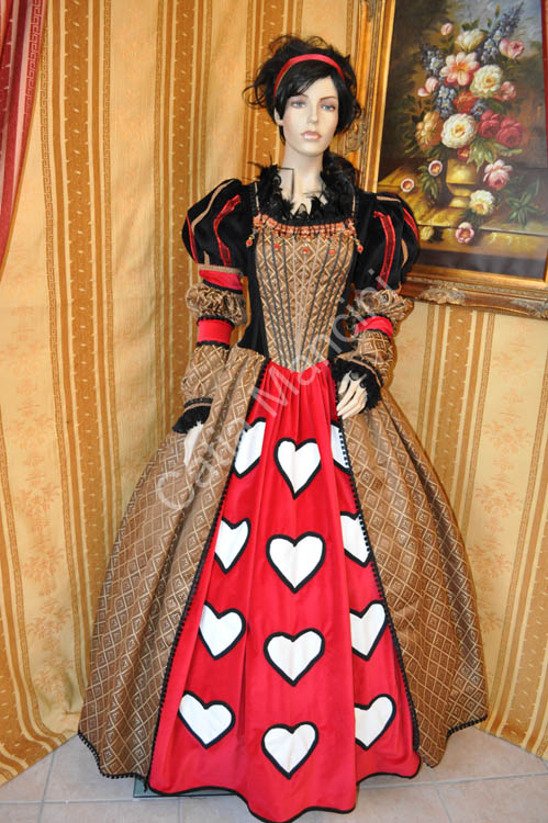 Red Queen Costume (5)