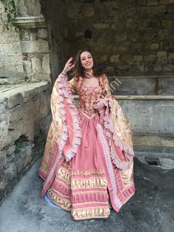 Costume Designer Catia Mancini (1203)