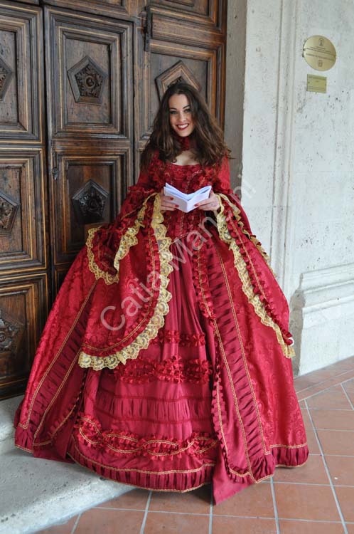 Costume Designer Catia Mancini (19)