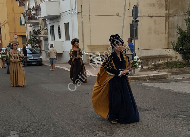 sfilata corteo bernalda figurante catia mancini (14)