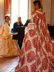 historical clothing 1700 catia mancini (8)