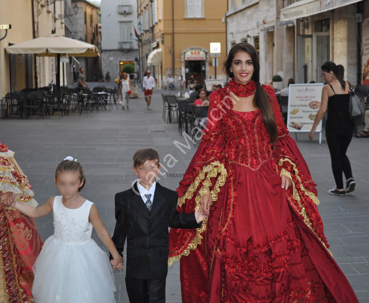 Venetian woman costume for sale 9