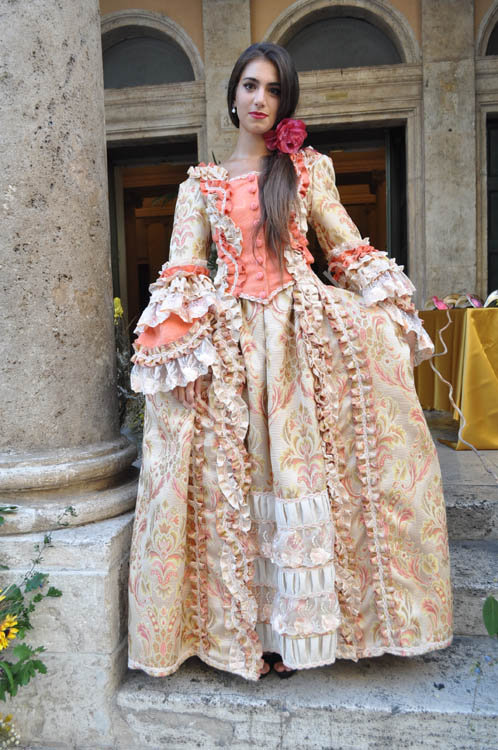 historical 18th century  costume  (8)