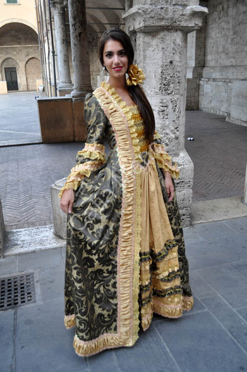 historical costume venice