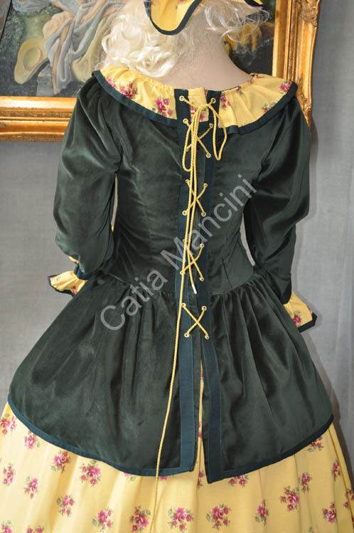 Victorian-Costume-Woman (14)