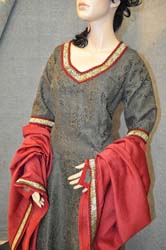 historical costume medieval Italian woman (8)