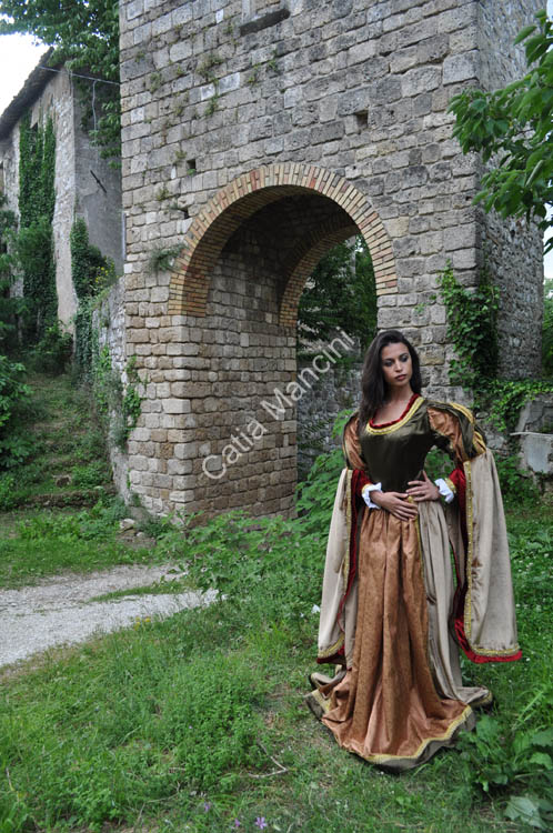 Costume Storico Medioevale Velluto (15)