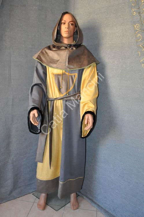 COSTUME MEDIEVAL EN VENTE ON LINE