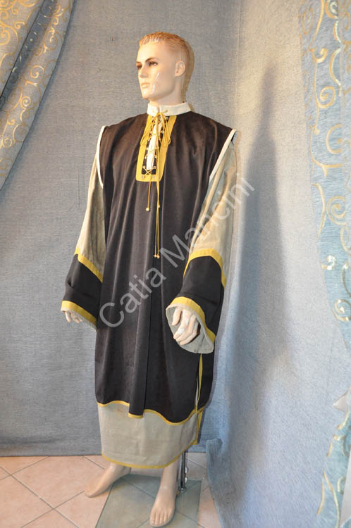 Costume-storico-medievale (1)